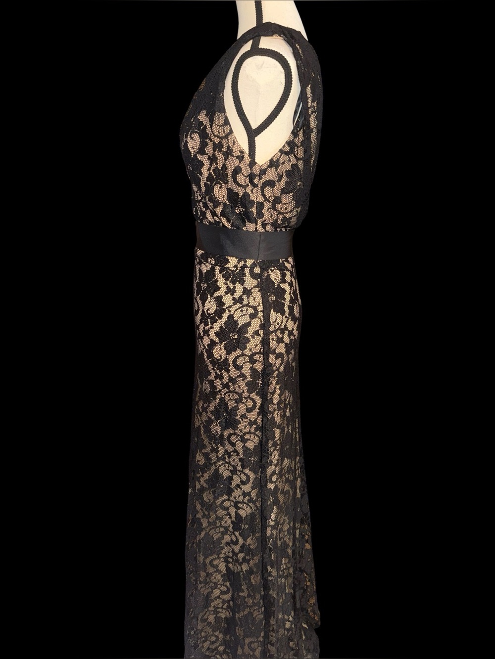Betsy & Adam Black Lace One Shoulder Evening Dress Size 4 - Picture 2 of 5